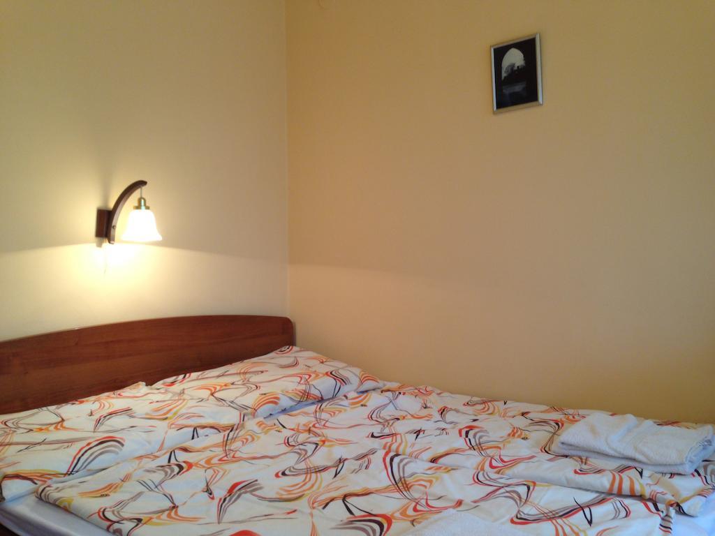 Hotel Family Balatonföldvár 部屋 写真